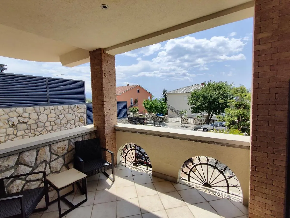 Biuk Apartments Novi Vinodolski Croazia