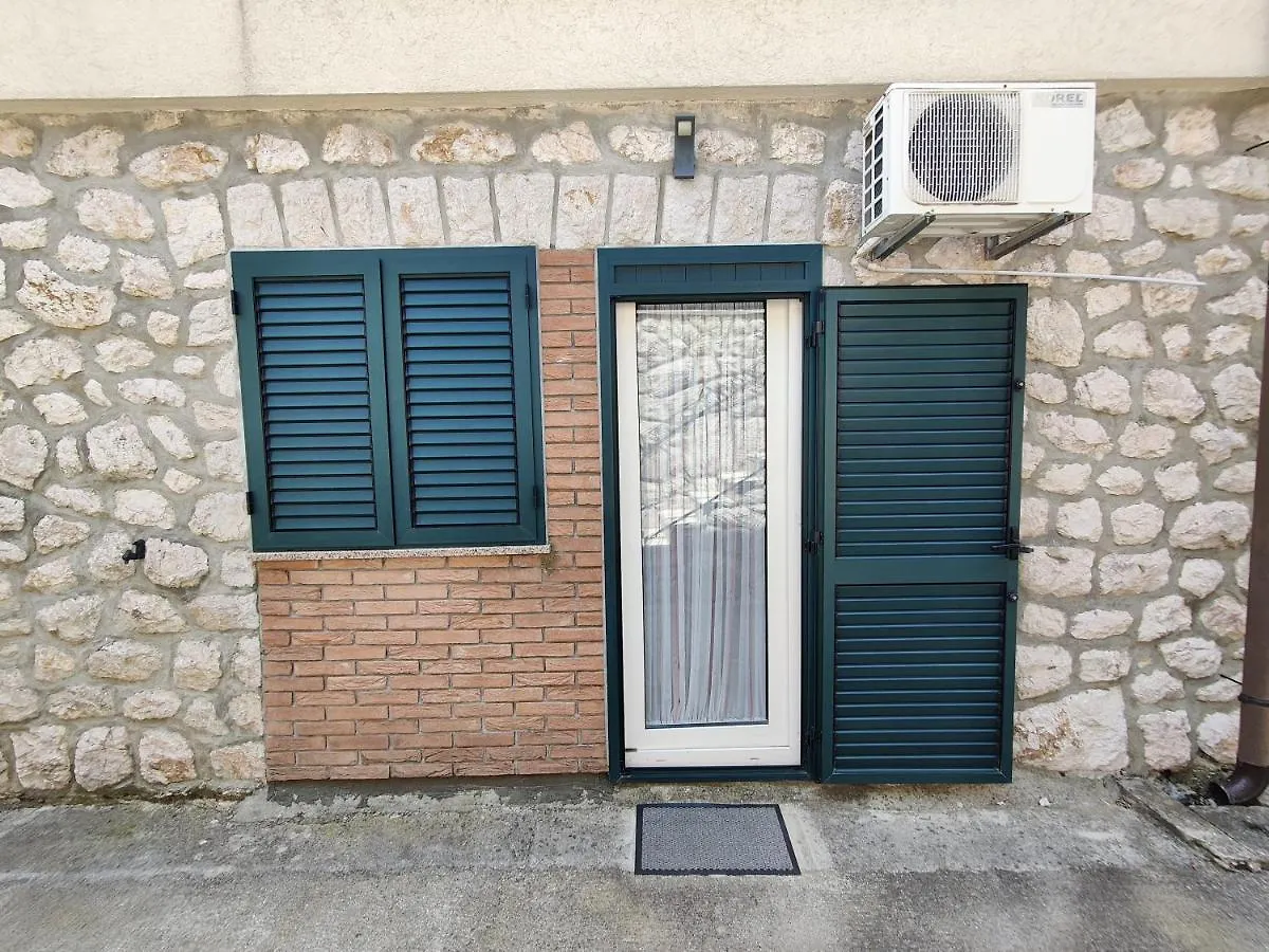 Biuk Apartments Novi Vinodolski Kroatien