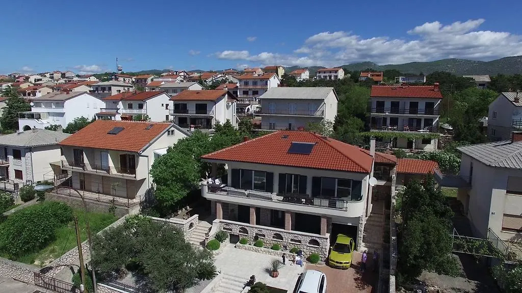 Biuk Apartments Novi Vinodolski